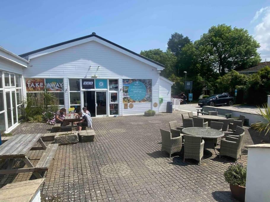 Surf'S Up! Perfect Base For Holidays Or Work In Cornwall St Columb Major Buitenkant foto